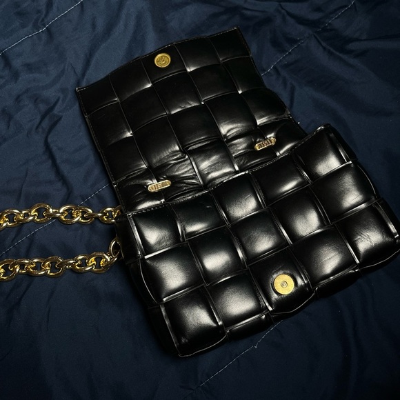 Black Faux Puff Leather Bag - Picture 5 of 7